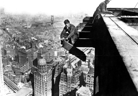 Aout 1912 le travail du " batiment "a New York au cinquantieme etage.