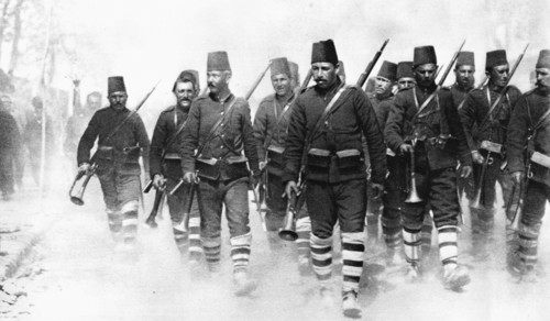 Première Guerre des Balkans
La fin d'un empire: les forces turques, se sont nouvellement
