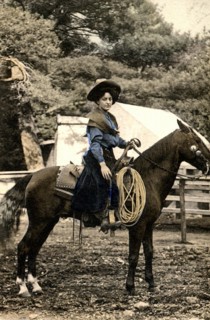 Florence La Duz,  lasso champion