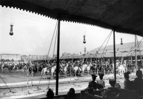 Photograph of the Wild West Show camp in 1905, on the champ de Mars, Paris.