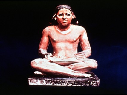 Scribe égyptien assis