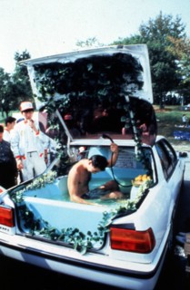 Coffre de voiture baignoire