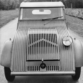 Citroën, 2 CV
