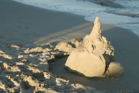 Plage de Tunisie, château de sable