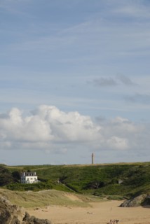 2009/ Belle-ile en Mer, paysage, phare, nuages, ciel, Bretagne