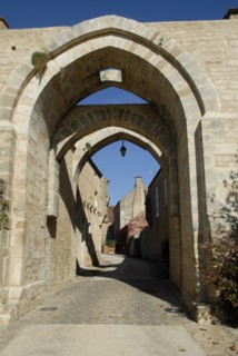 la porte d'en bas, Montréal en basse Bourgogne, octobre 2009