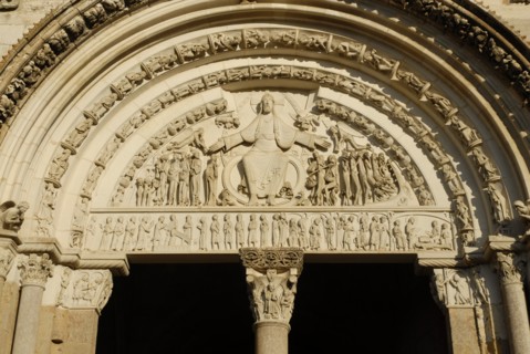 Basilique de Vezelay, Bourgogne, christ en majesté, grand tympan, octobre 2009