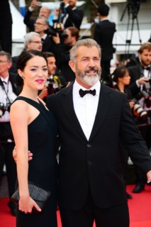 Mel Gibson et sa compagne Rossalind Ross, Festival de Cannes 2016