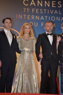 Equipe du film "Un couteau dans le coeur", Festival de Cannes 2018