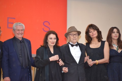 Crew of the film 'Les plus belles années d'une vie"