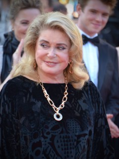 Montée des marches du film "De son vivant"