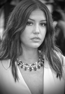 Montée des marches du film "De son vivant"
