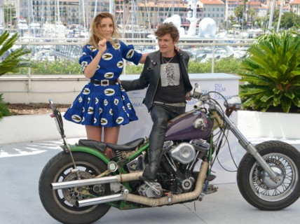 Photocall of the film 'Les Héroïques', 2021 Cannes Film Festival