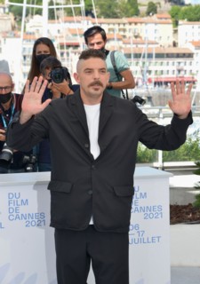 Photocall du film "Les Intranquilles", Festival de Cannes 2021