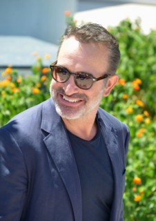 Photocall du film "OSS 117 : Alerte Rouge en Afrique Noire", Festival de Cannes 2021