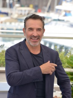 Photocall du film "OSS 117 : Alerte Rouge en Afrique Noire", Festival de Cannes 2021