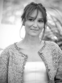 Photocall du film "Novembre", Festival de Cannes 2022