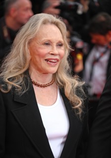 Faye Dunaway