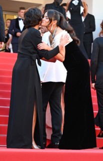 Rachi Dati, Selena Gomez