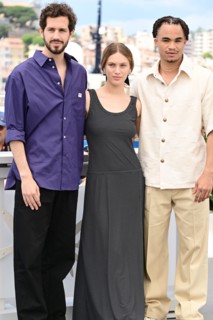"Vivre, mourir, renaître" film cast
