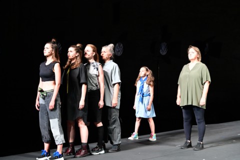 Festival d'Avignon IN 2024 : "Mothers. A song for wartime"