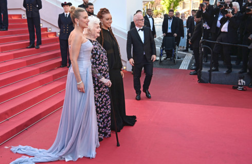 Montée des marches du film "Vie privée" ("A Private Life")