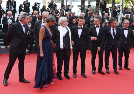 Montée des marches du film "La Venue de l'Avenir"