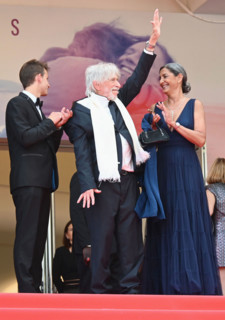 Montée des marches du film "La Venue de l'Avenir"