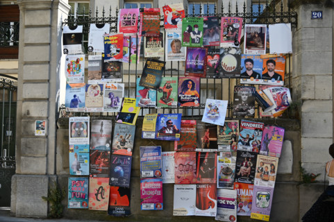 Avignon, grid covered with theatre posters