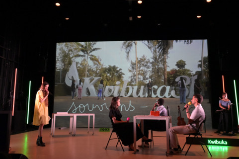 The Festival d'Avignon 'IN', 2025: "Radio Live. Chapter 3: Reuni.es"