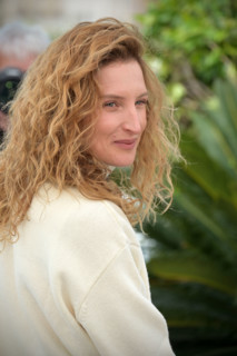 Julia Piaton
