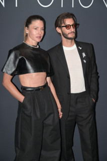Natasha Andrews, Pierre Niney