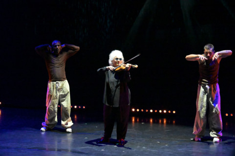 Festival d'Avignon OFF 2026: 'Identités. Le voyage musical de Catherine Lara et de la Cie Kumo'