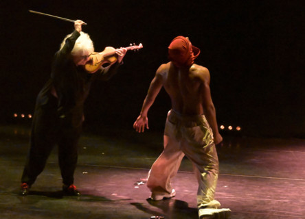 Festival d'Avignon OFF 2026: 'Identités. Le voyage musical de Catherine Lara et de la Cie Kumo'