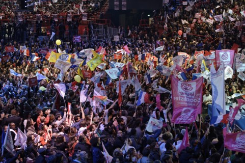 Meeting de François Hollande au Palais Omnisports de Paris Bercy