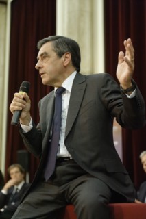 François Fillon candidat à  la présidence de l'UMP
