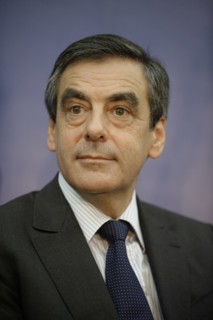 François Fillon candidat à  la présidence de l'UMP
