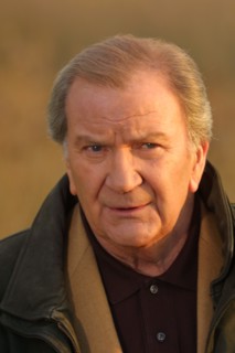 Pierre Mondy dans la série "Les Cordier, juge et flic"