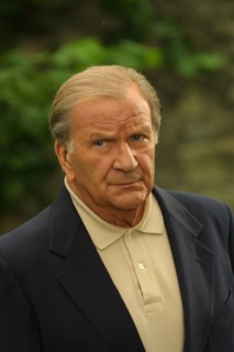 Pierre Mondy dans la série "Les Cordier, juge et flic"