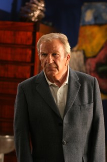 Pierre Mondy dans la série "Commissaire Cordier"