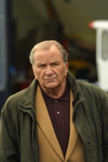 Pierre Mondy dans la série "Les Cordier, juge et flic"
