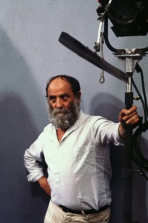 César