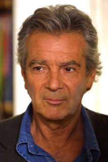Pierre Arditi dans la série "Sauveur Giordano"