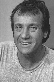 Yves Rénier
