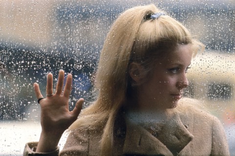 Catherine Deneuve, Paris