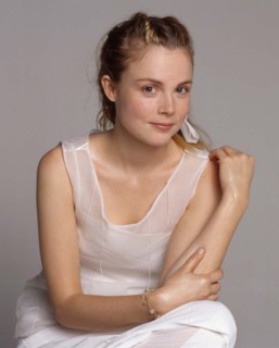 Isabelle Carré