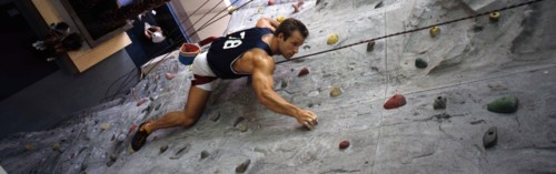 Mur d'escalade de l'immeuble Reebok à New-York