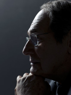 Robert Hossein