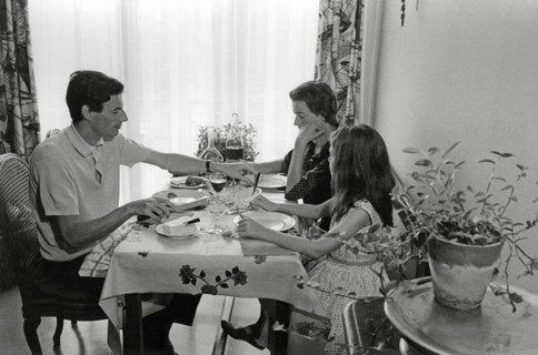 Jean Ferrat en famille