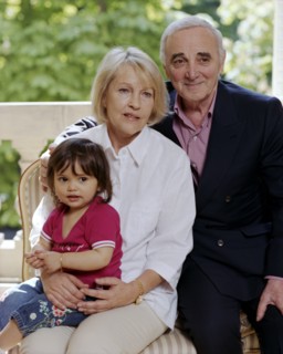Charles Aznavour en famille